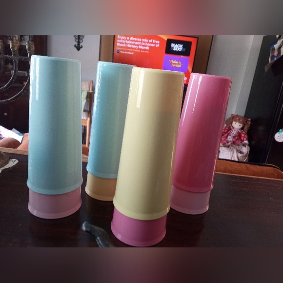 Tupperware Other - Vintage Tupperware Tumblers 16 oz Ser of 8